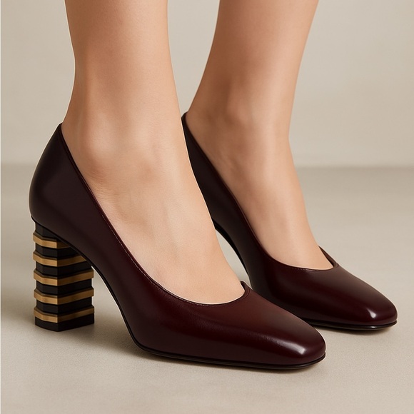 Stuart Weitzman dark brown and gold heels - Picture 1 of 11